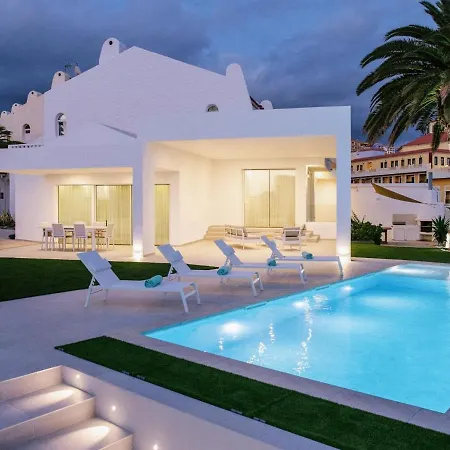 Villa Barranco Del Mar - Panoramic Seaviews & First Line Costa Adeje (Tenerife)